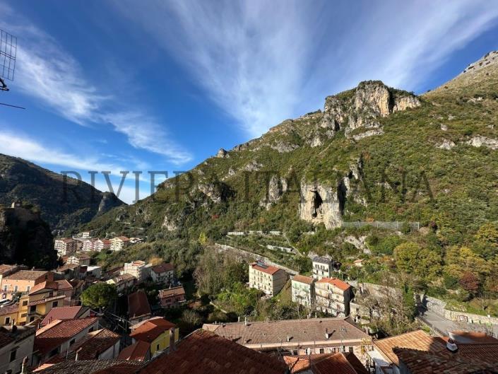 Image No.22-Maison de 6 chambres à vendre à Orsomarso