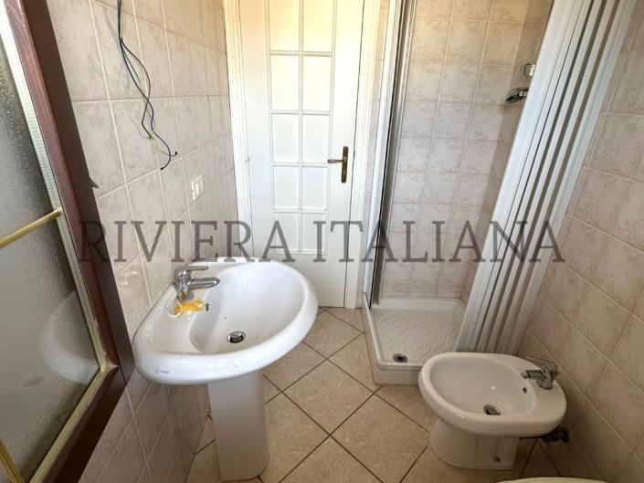 Image No.19-4 Bed Apartment for sale