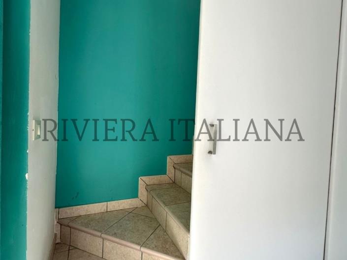 Image No.22-4 Bed Apartment for sale