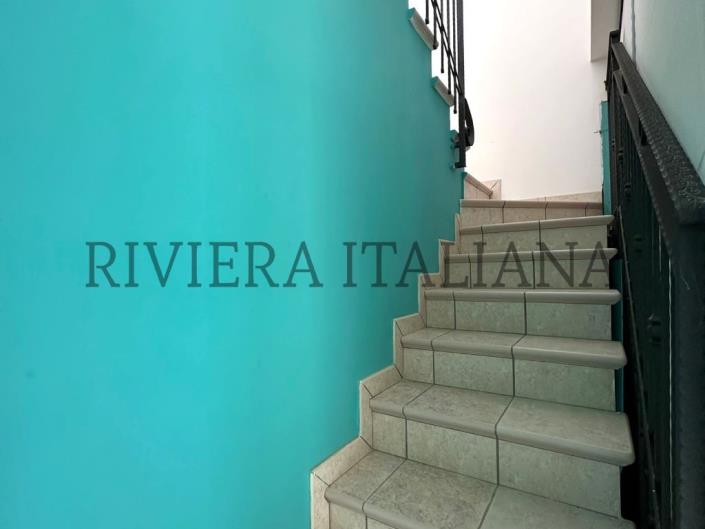 Image No.23-4 Bed Apartment for sale