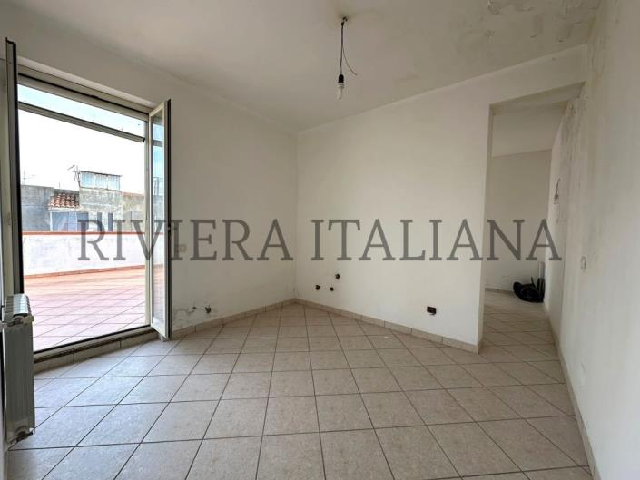 Image No.24-4 Bed Apartment for sale