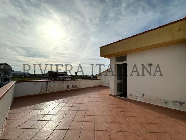 Image No.27-4 Bed Apartment for sale