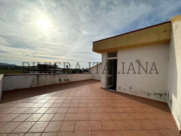 Image No.30-4 Bed Apartment for sale