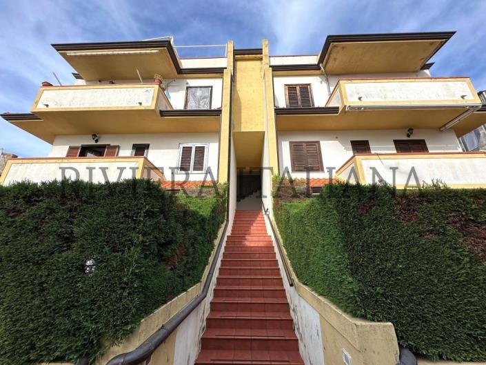 Image No.36-4 Bed Apartment for sale