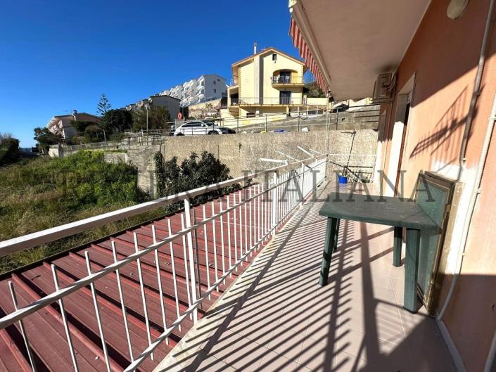 Image No.16-2 Bed Apartment for sale