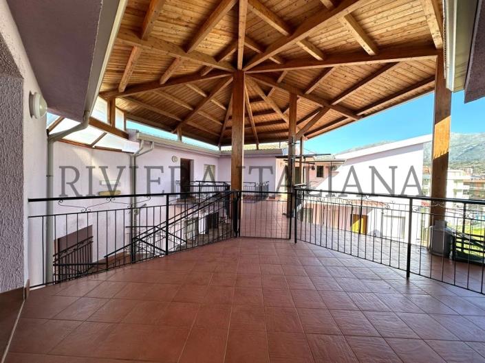 Image No.19-2 Bed Apartment for sale