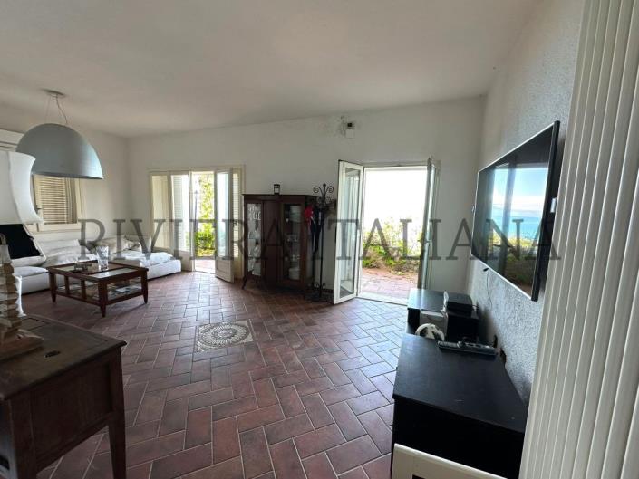 Image No.13-Villa / Détaché de 3 chambres à vendre à Scalea