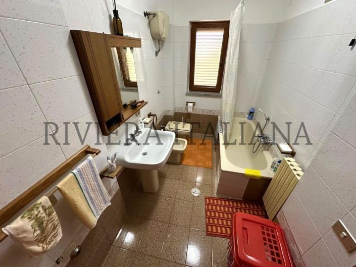 Image No.17-2 Bed House/Villa for sale