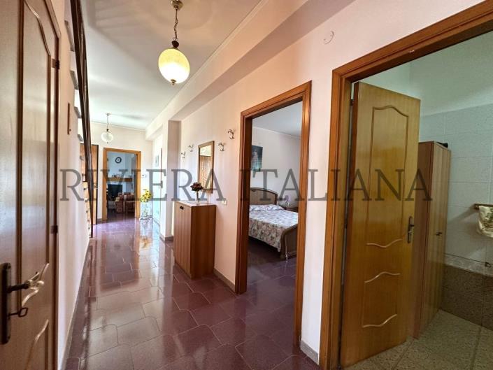 Image No.22-2 Bed House/Villa for sale