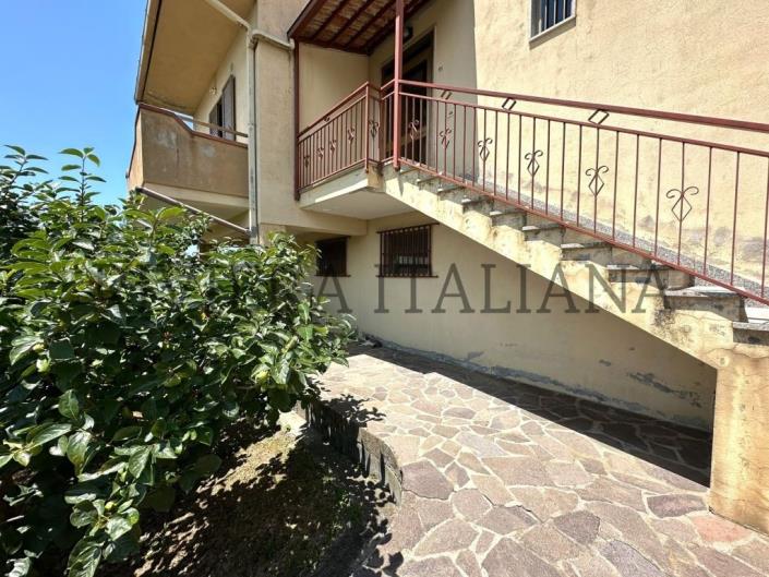 Image No.38-2 Bed House/Villa for sale