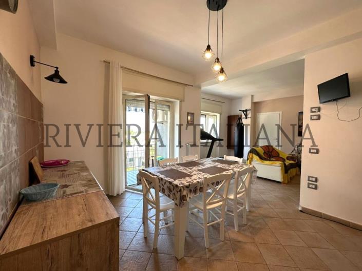 Image No.7-3 Bed Apartment for sale