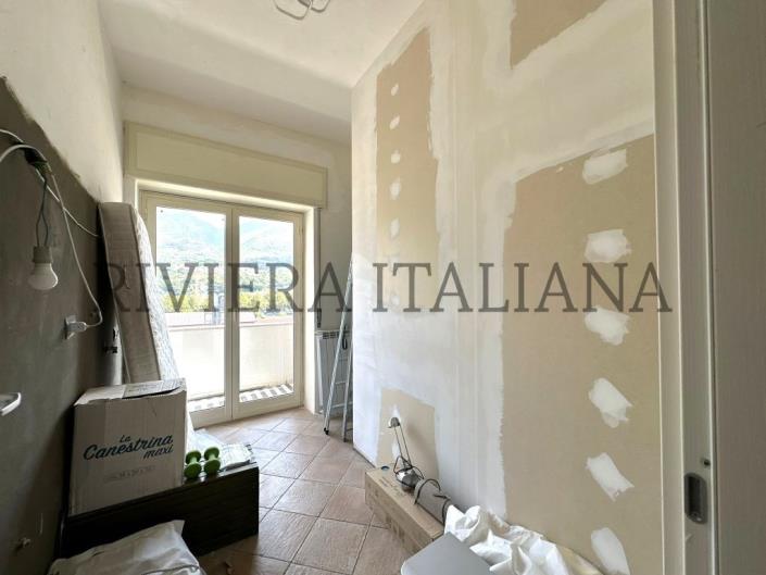 Image No.30-3 Bed Apartment for sale
