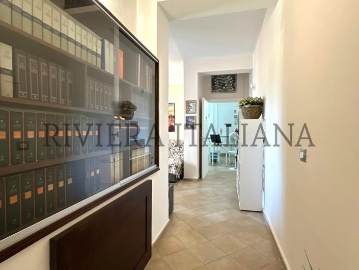 Image No.34-3 Bed Apartment for sale