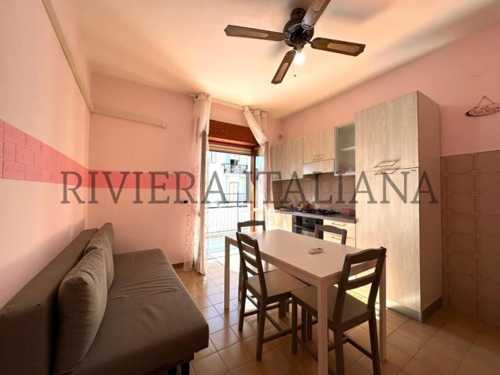 Image No.3-Appartement de 2 chambres à vendre