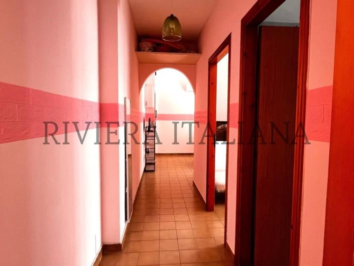 Image No.7-Appartement de 2 chambres à vendre