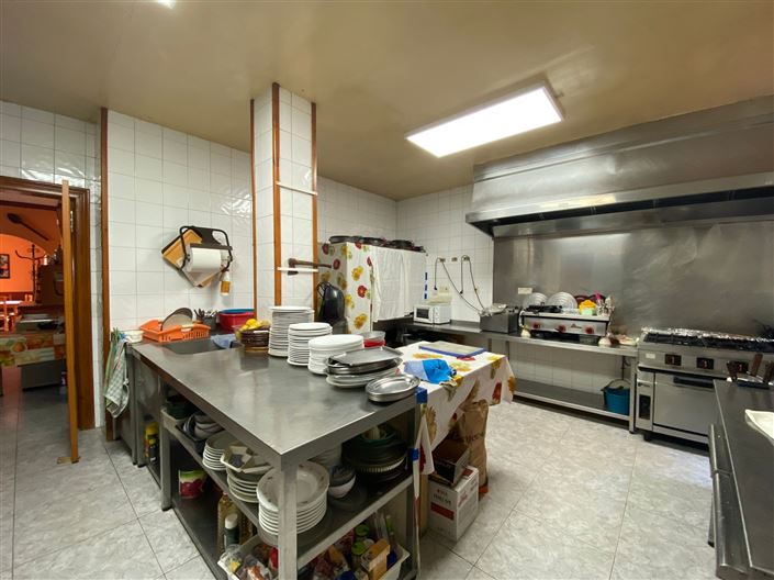 Image No.18-10 Bed Hotel for sale