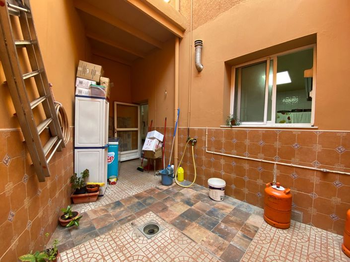 Image No.21-10 Bed Hotel for sale