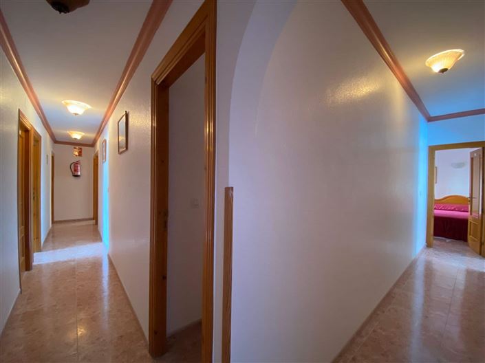 Image No.27-10 Bed Hotel for sale