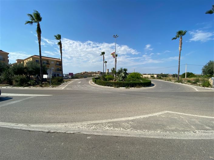 Image No.4-10 Bed Hotel for sale