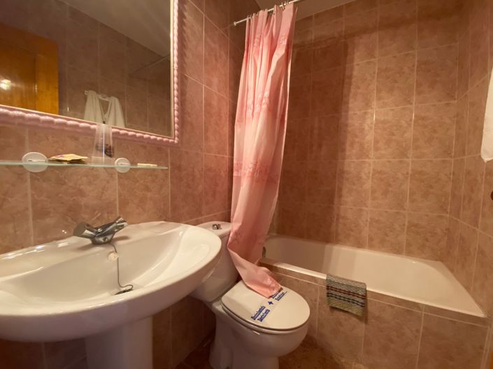 Image No.43-10 Bed Hotel for sale