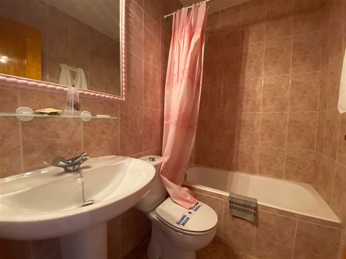 Image No.43-10 Bed Hotel for sale