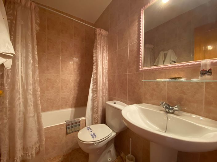 Image No.60-10 Bed Hotel for sale