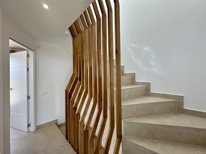 Image No.58-2 Bed Property for sale