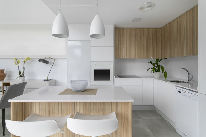 Image No.17-3 Bed Property for sale