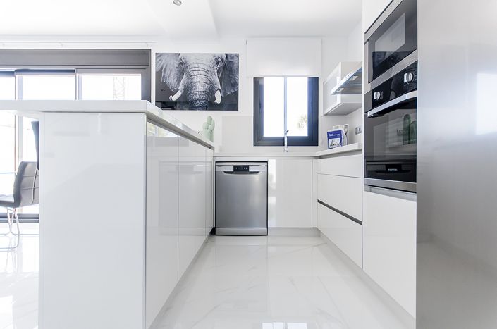 Image No.52-3 Bed Villa for sale