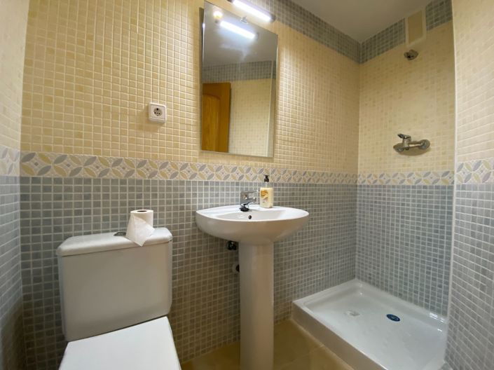 Image No.9-2 Bed Apartment for sale