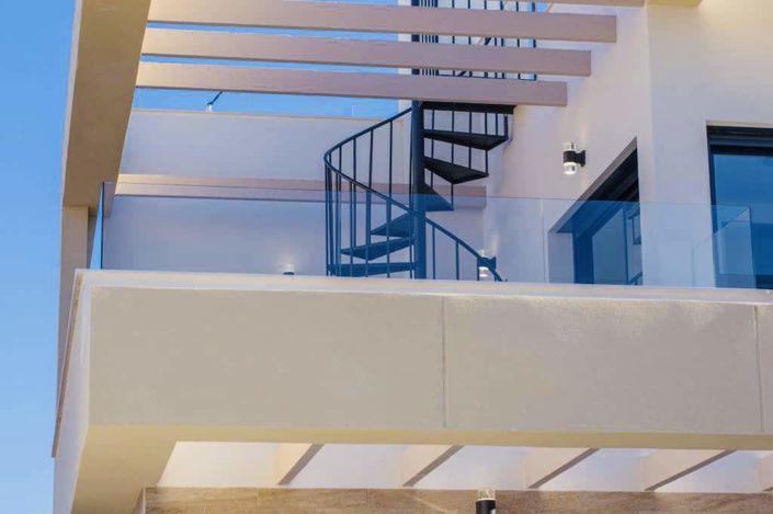 Image No.47-3 Bed Property for sale