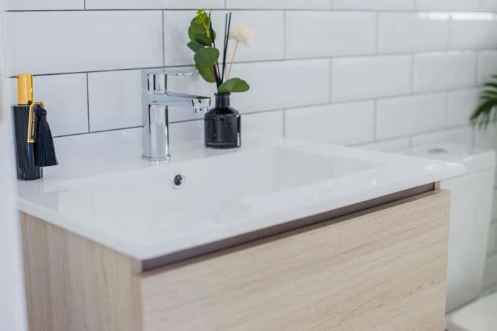 Image No.80-3 Bed Property for sale