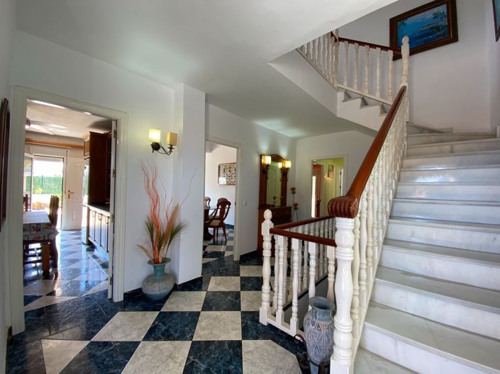 Image No.13-4 Bed Villa for sale