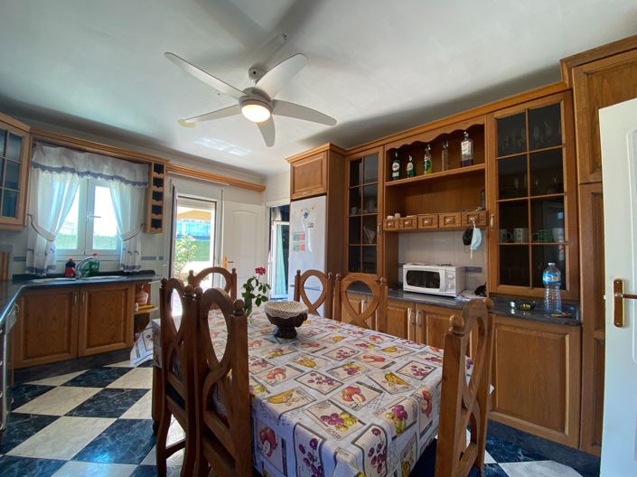 Image No.20-4 Bed Villa for sale