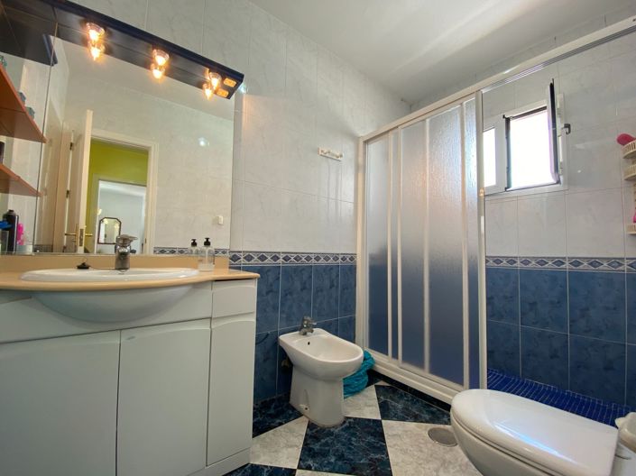 Image No.35-4 Bed Villa for sale