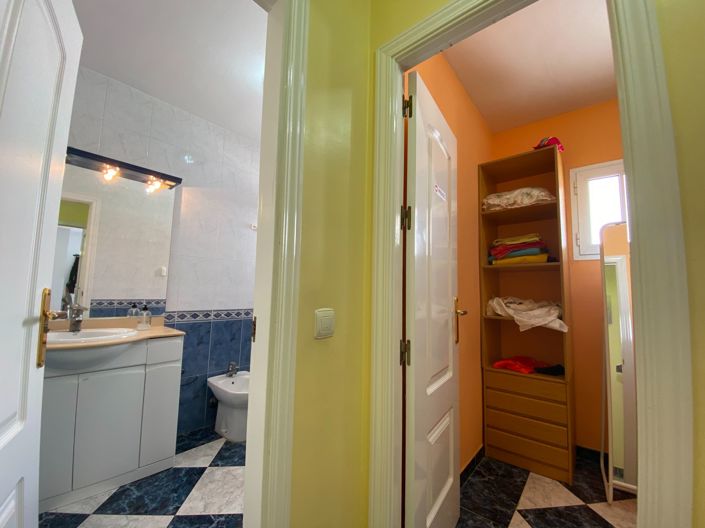 Image No.36-4 Bed Villa for sale