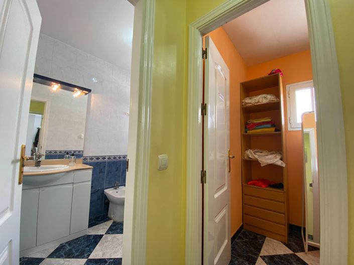 Image No.36-4 Bed Villa for sale