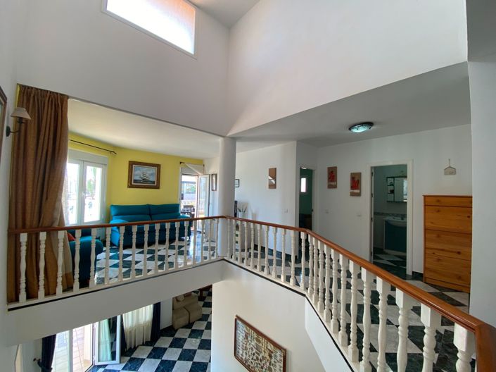 Image No.46-4 Bed Villa for sale