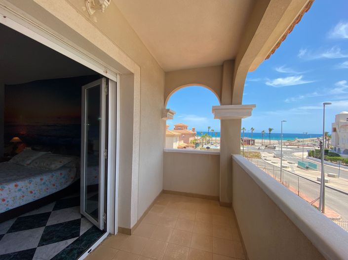 Image No.58-4 Bed Villa for sale