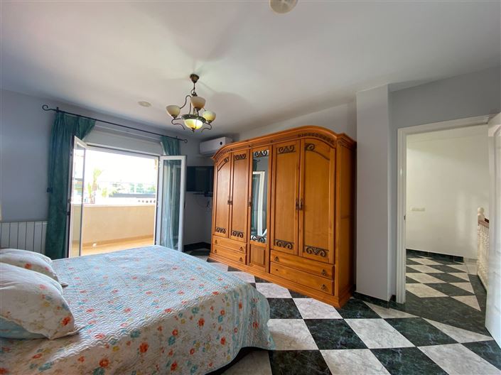 Image No.59-Villa de 4 chambres à vendre à Garrucha