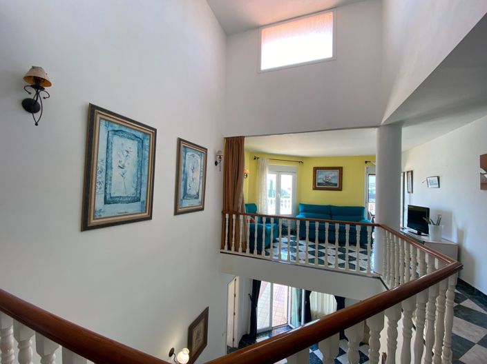 Image No.60-4 Bed Villa for sale