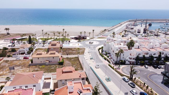 Image No.8-4 Bed Villa for sale