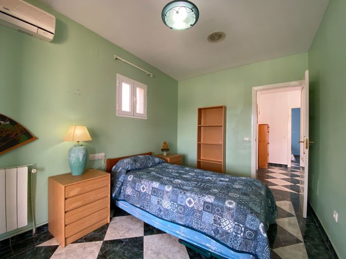 Image No.73-Villa de 4 chambres à vendre à Garrucha