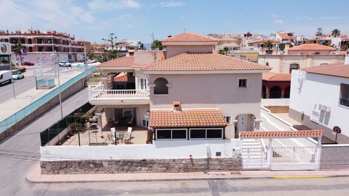 Image No.95-Villa de 4 chambres à vendre à Garrucha