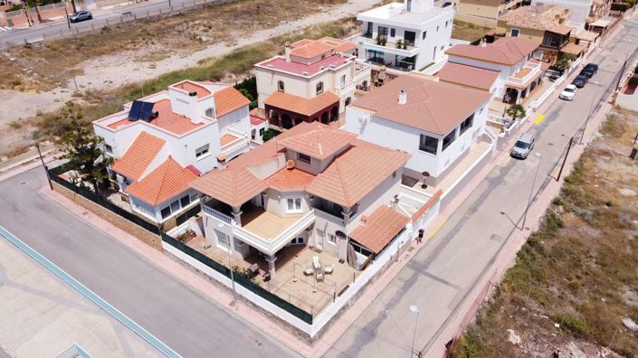 Image No.99-Villa de 4 chambres à vendre à Garrucha