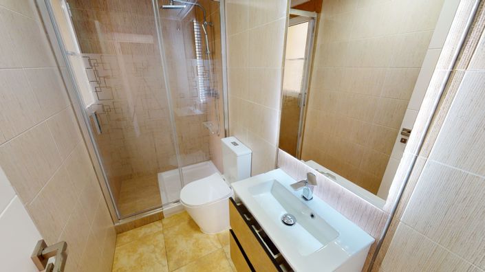 Image No.10-3 Bed Villa for sale