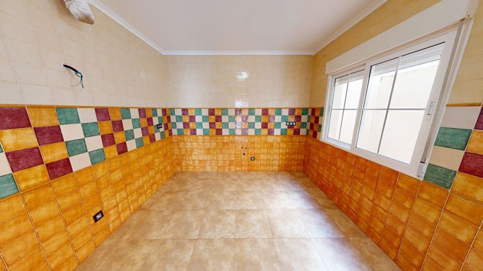 Image No.18-3 Bed Villa for sale