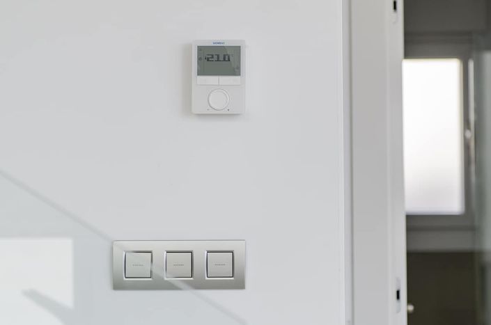 Image No.24-3 Bed Property for sale