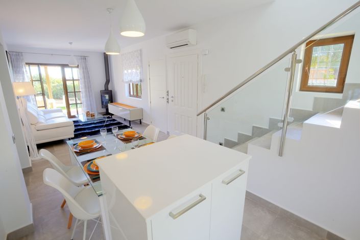 Image No.7-3 Bed Villa for sale