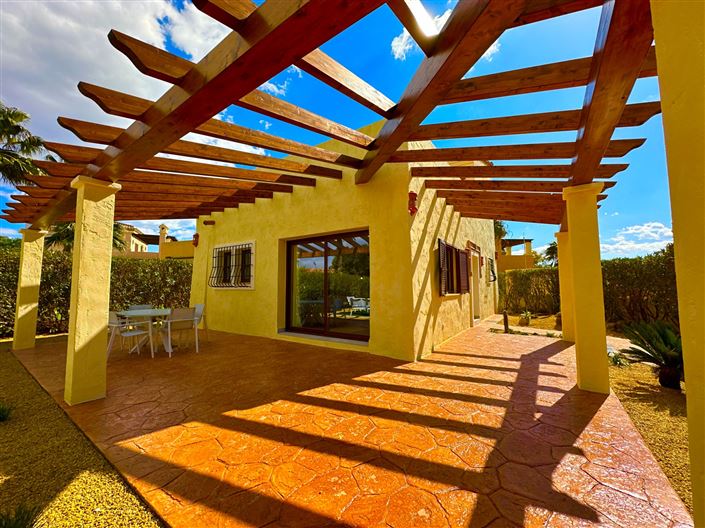 Image No.15-3 Bed Property for sale